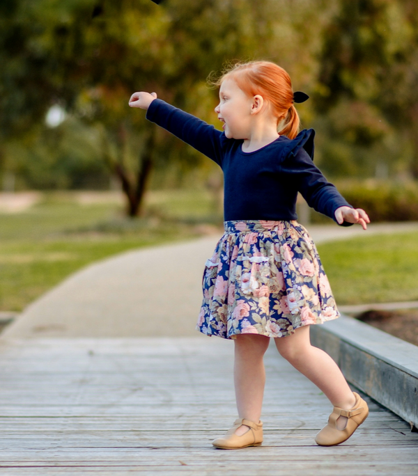 Comfy Flutter Top - Navy